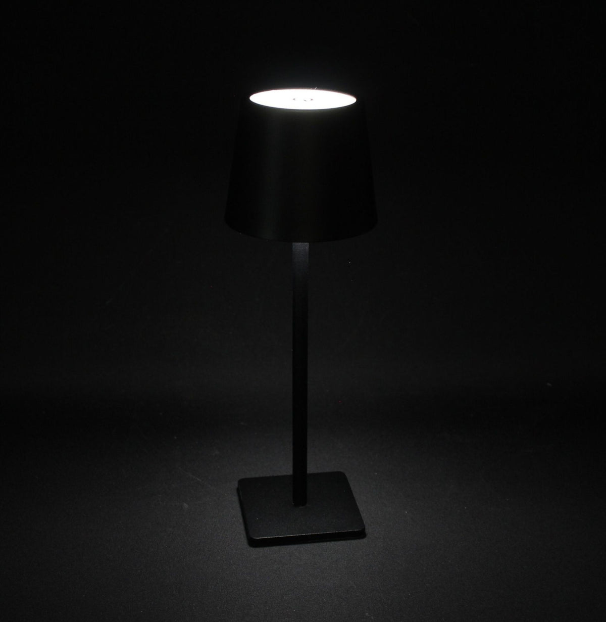 LED-Tischlampe "Black Touch"