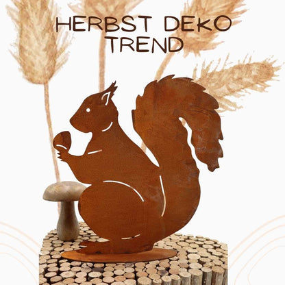 Großes Eichhörnchen in Edelrost für Herbstdeko aus Metall